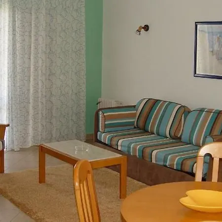 Ξενοδοχείο Quintinha Village 3*