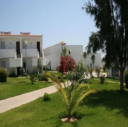 Quintinha Village فندق 3*