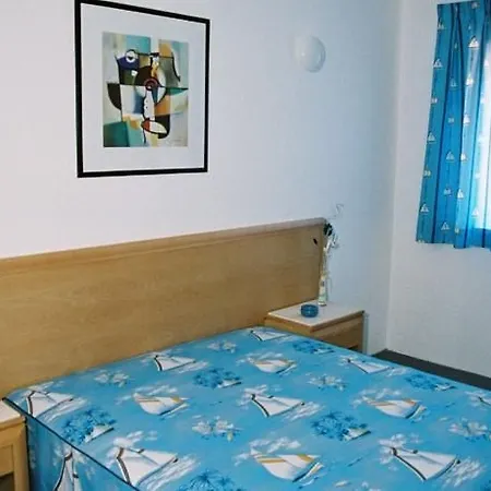 فندق Quintinha Village 3*